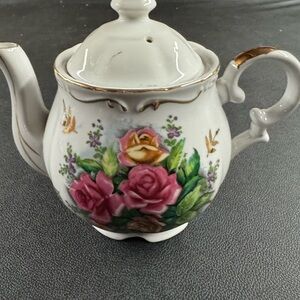 Lipper and Mann Musical Teapot